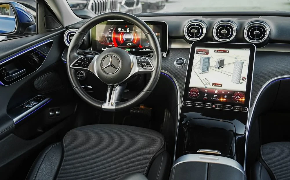 Poza 9 Mercedes-Benz C 300 E