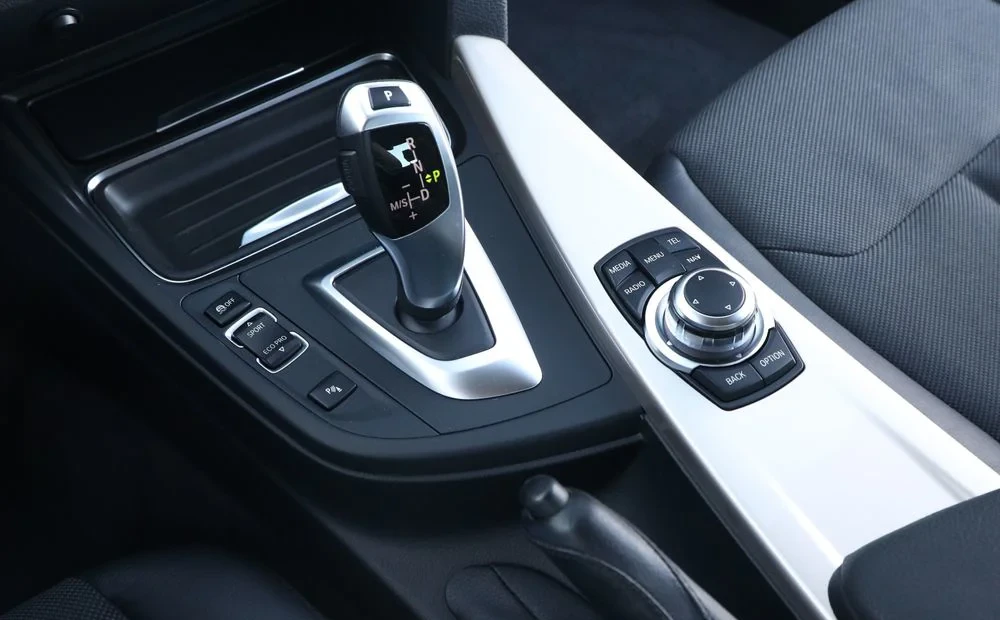 Poza 23 BMW Seria 3 320d Touring Aut. Modern Line