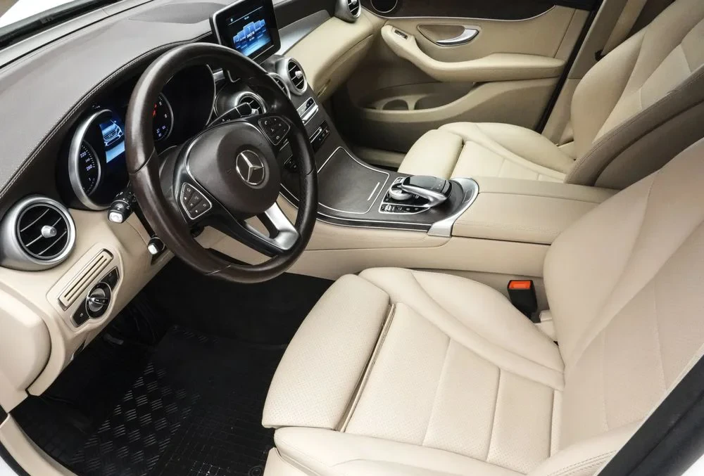 Poza 11 Mercedes-Benz GLC 220 d 4MATIC