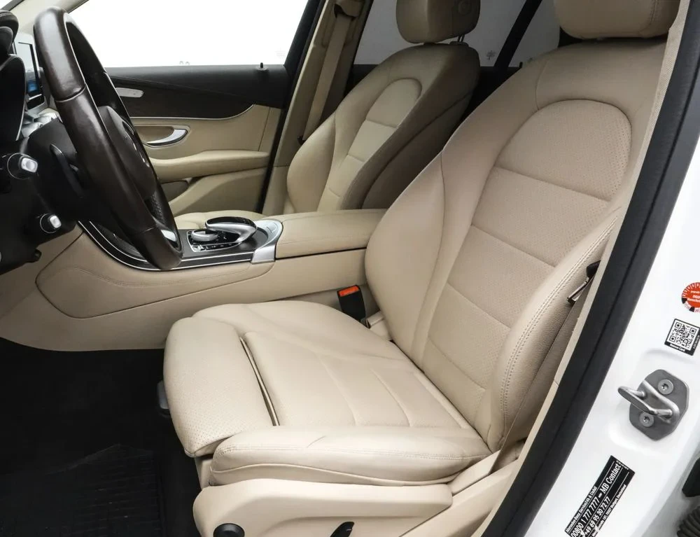 Poza 13 Mercedes-Benz GLC 220 d 4MATIC