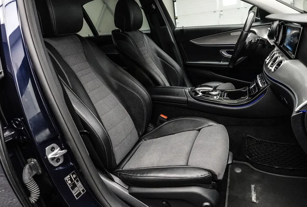 Poza 14 Mercedes-Benz E 200 d Aut.