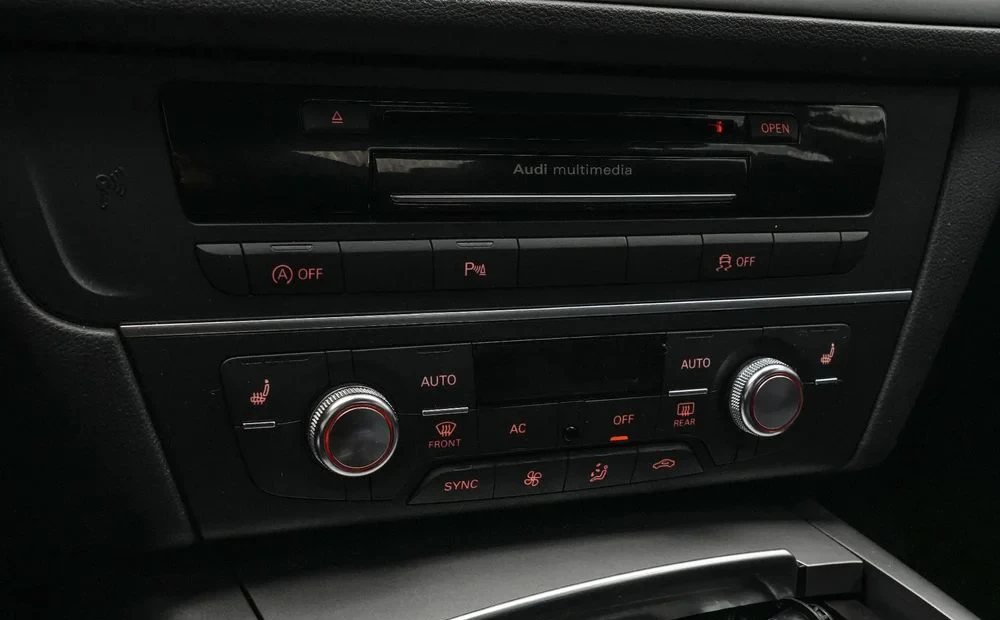 Poza 18 Audi A6 3.0 TDI quattro Stronic