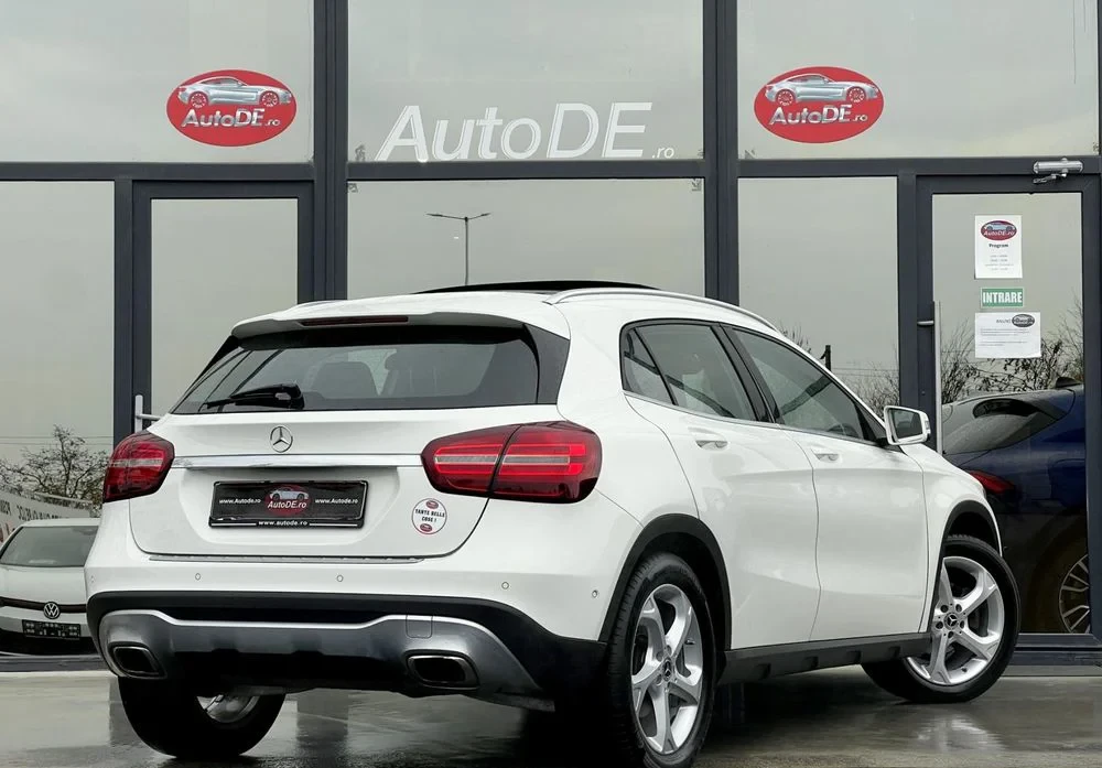 Poza 4 Mercedes-Benz GLA 180 7G-DCT Urban