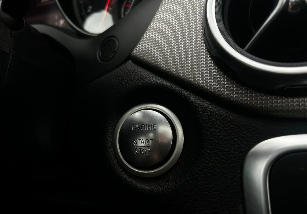 Poza 21 Mercedes-Benz GLA 180 7G-DCT Urban