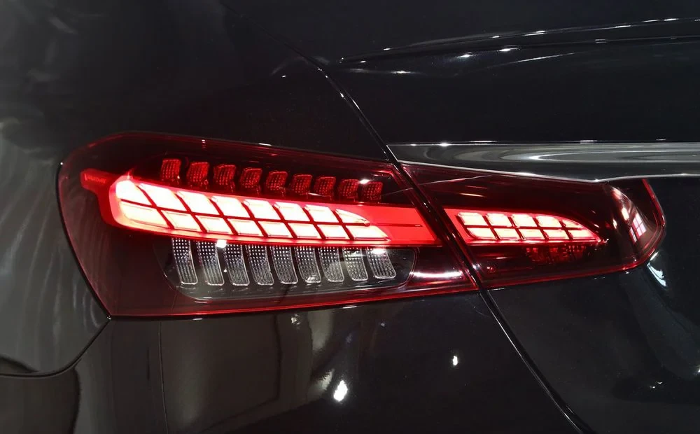 Poza 35 Mercedes-Benz E AMG 53 MHEV 4MATIC Aut.