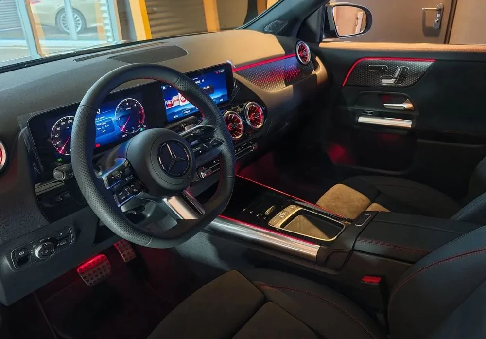 Poza 2 Mercedes-Benz GLA 200 d 4MATIC Aut.