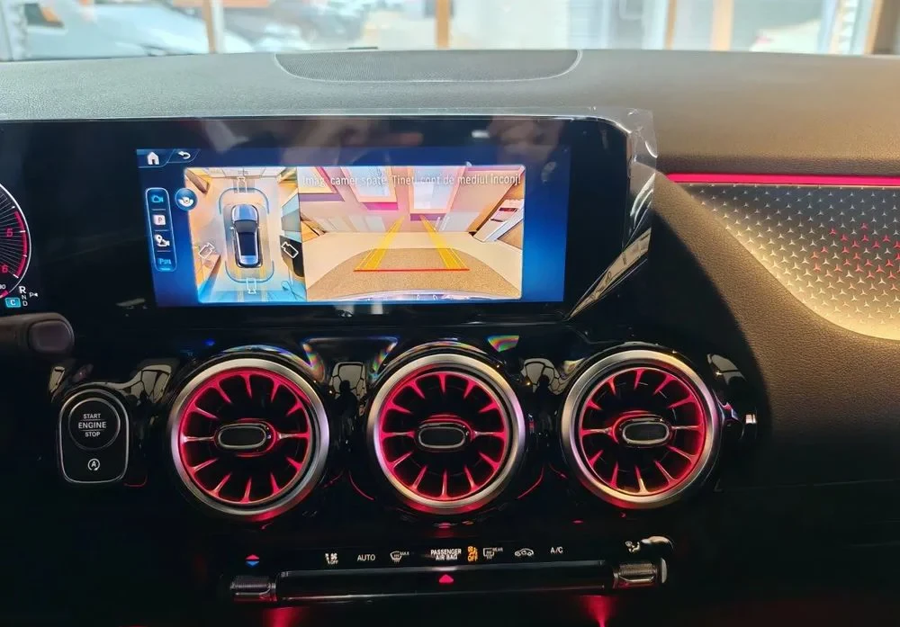 Poza 22 Mercedes-Benz GLA 200 d 4MATIC Aut.