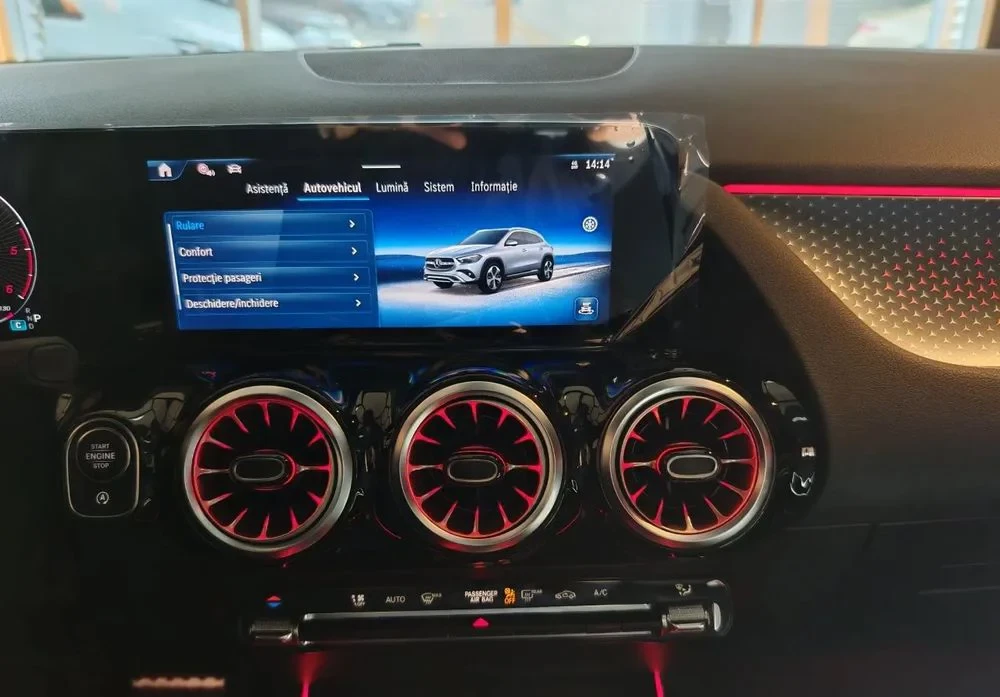 Poza 27 Mercedes-Benz GLA 200 d 4MATIC Aut.