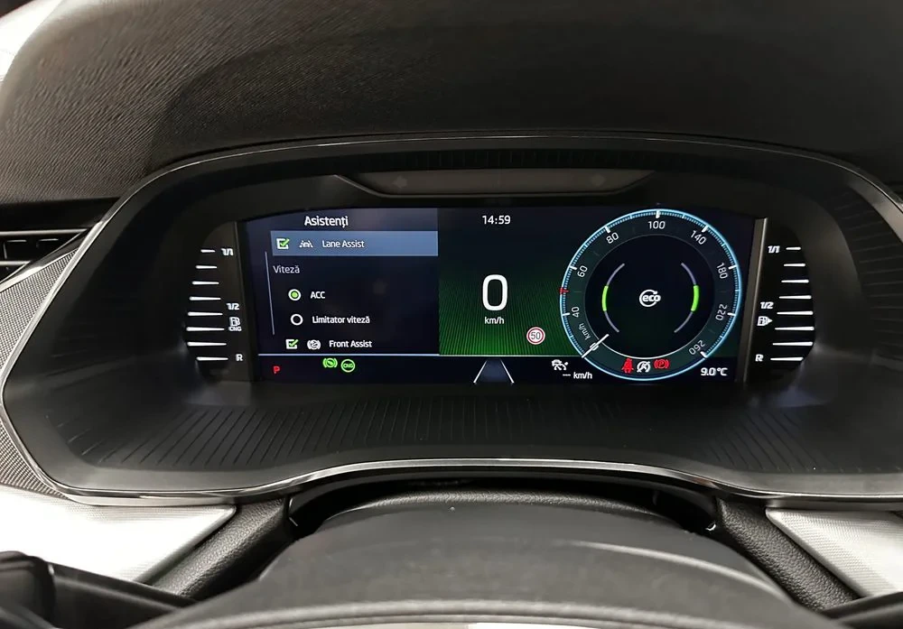 Poza 30 Skoda Octavia