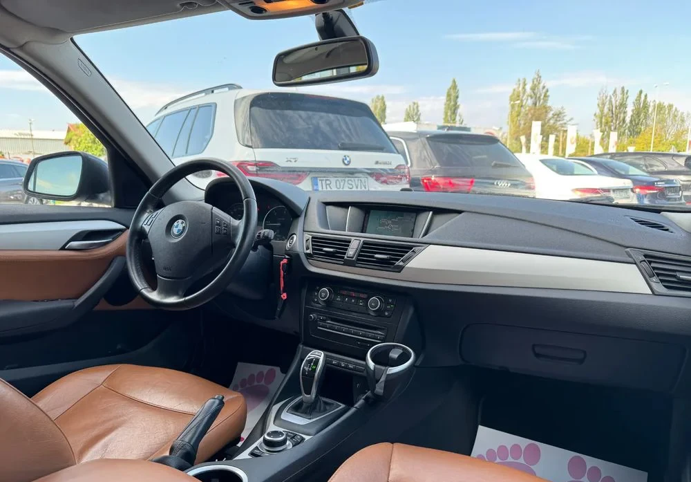 Poza 6 BMW X1 xDrive18d Aut.