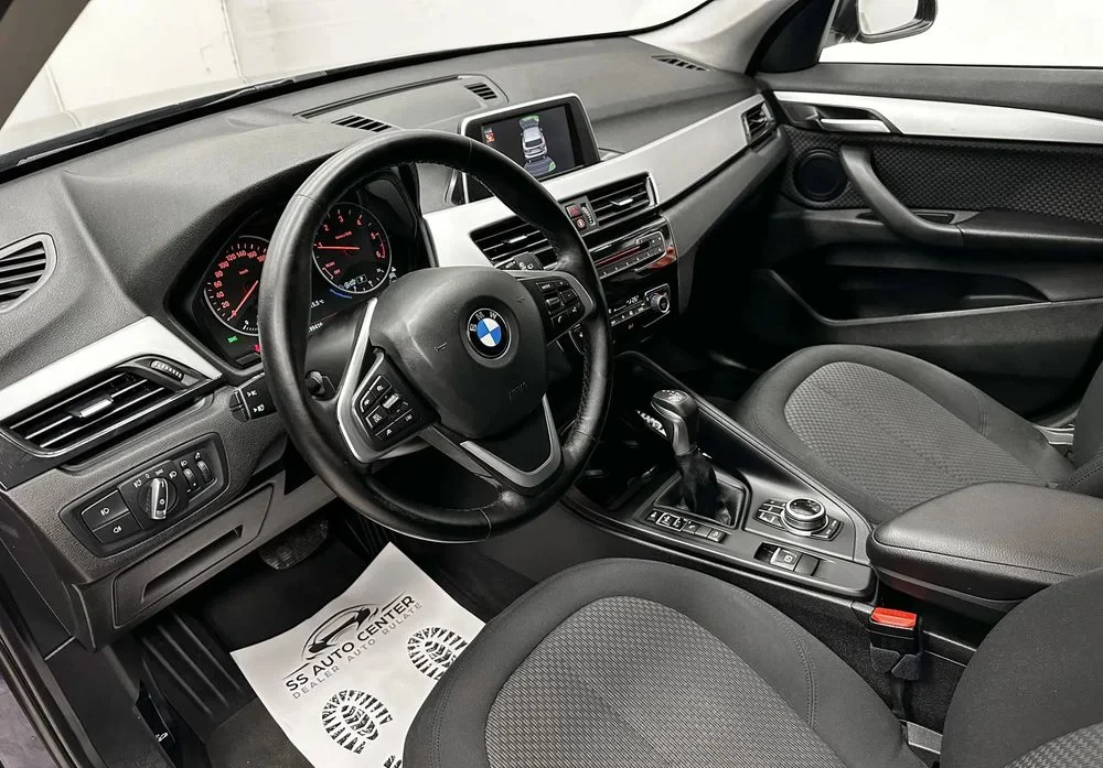 Poza 22 BMW X1 xDrive18d Aut. Advantage