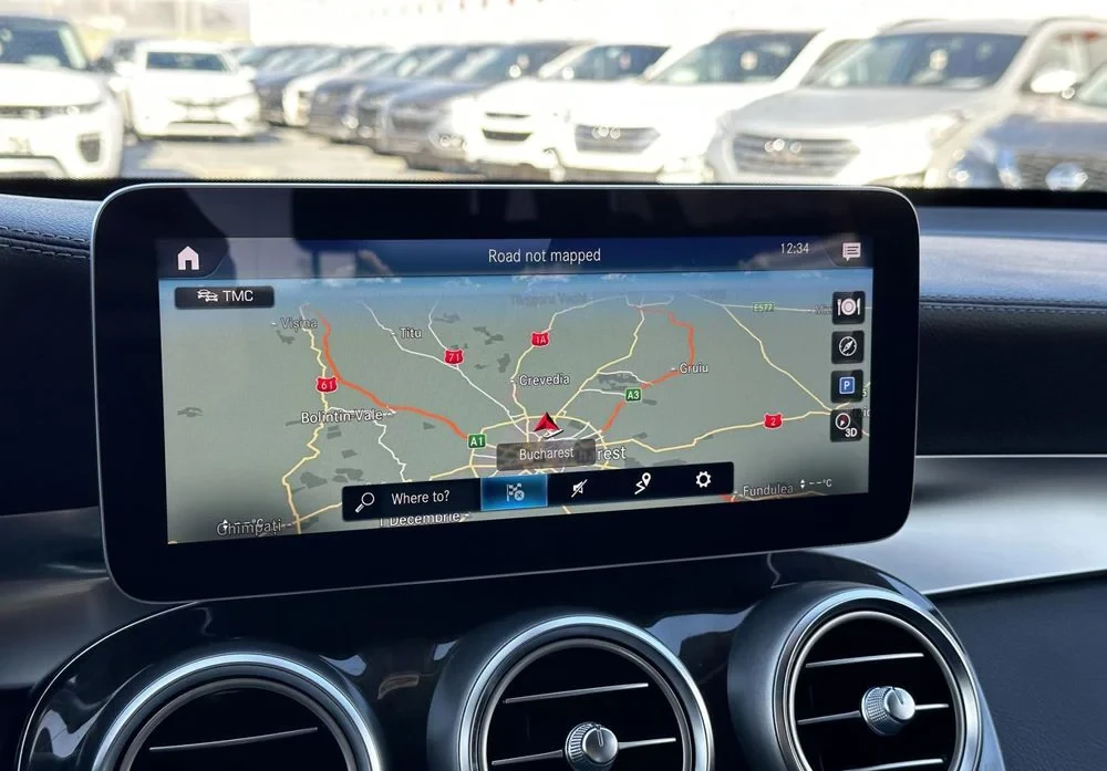 Poza 12 Mercedes-Benz GLC 220 d 4Matic 9G-TRONIC