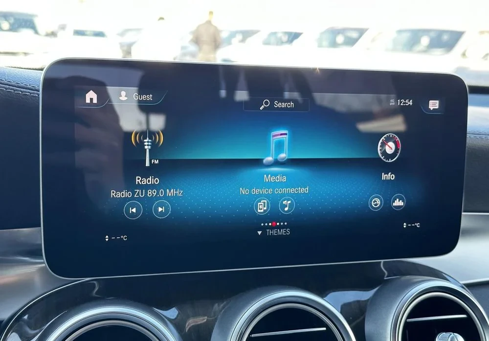 Poza 14 Mercedes-Benz GLC 220 d 4Matic 9G-TRONIC