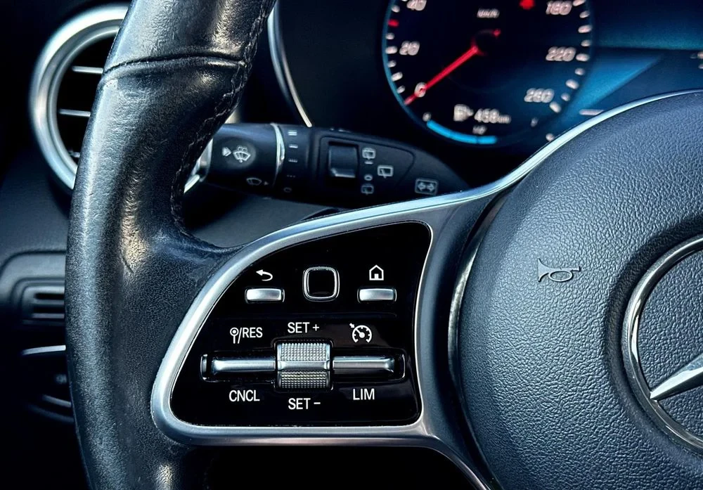 Poza 31 Mercedes-Benz GLC 220 d 4Matic 9G-TRONIC