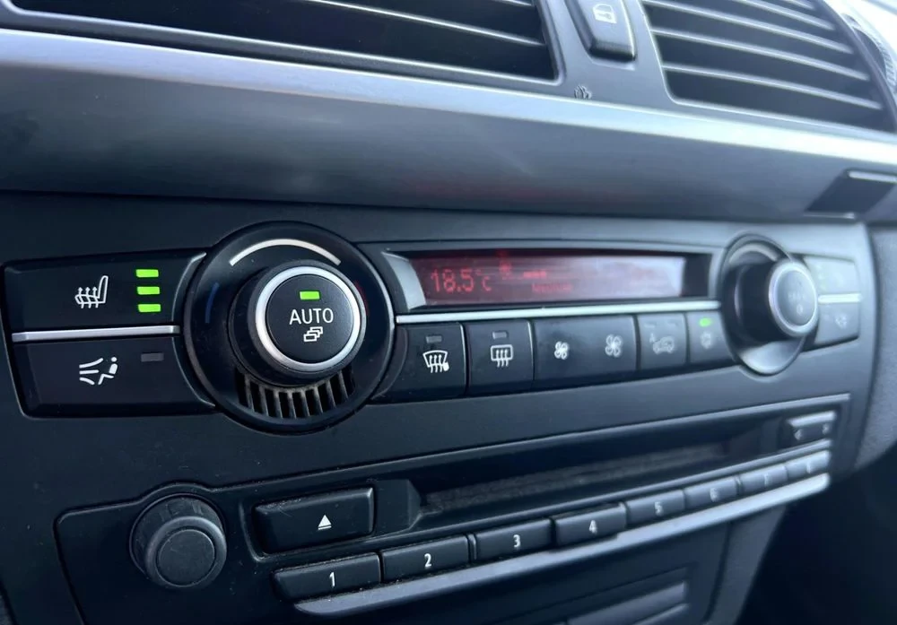 Poza 13 BMW X5 xDrive40d