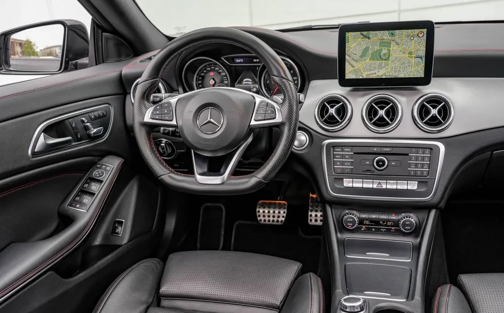 Poza 8 Mercedes-Benz CLA 220 (CDI) d 7G-DCT AMG Line