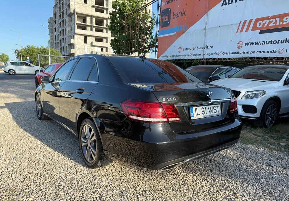 Poza 13 Mercedes-Benz E 200 CDI DPF BlueEFFICIENCY 7G-TRONIC