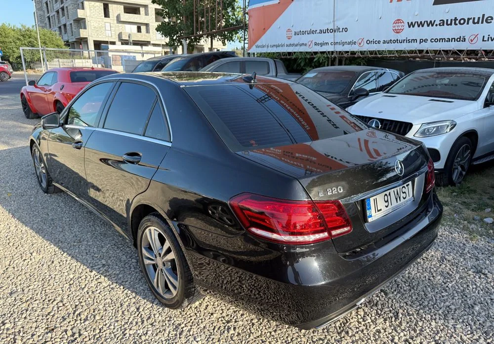 Poza 14 Mercedes-Benz E 200 CDI DPF BlueEFFICIENCY 7G-TRONIC