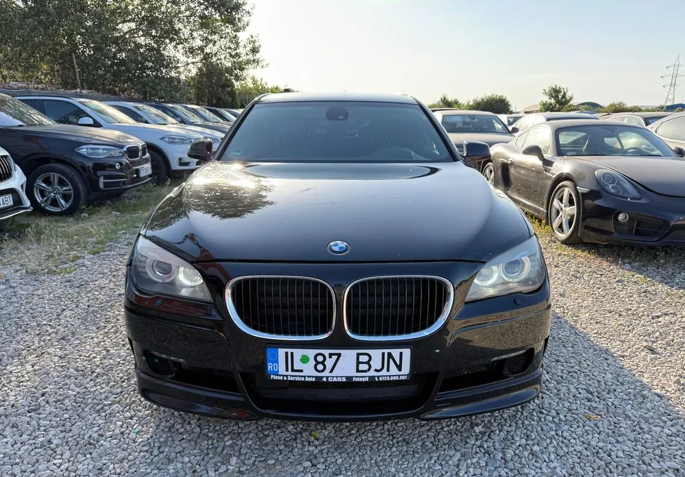 Poza 9 BMW Seria 7 740d xDrive Edition Exclusive
