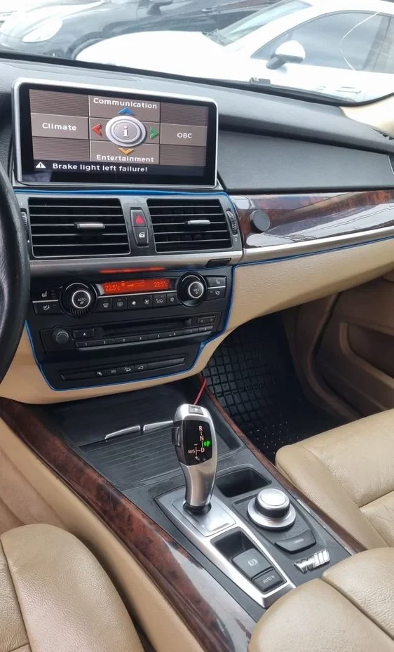 Poza 6 BMW X5 xDrive30d Edition Exclusive